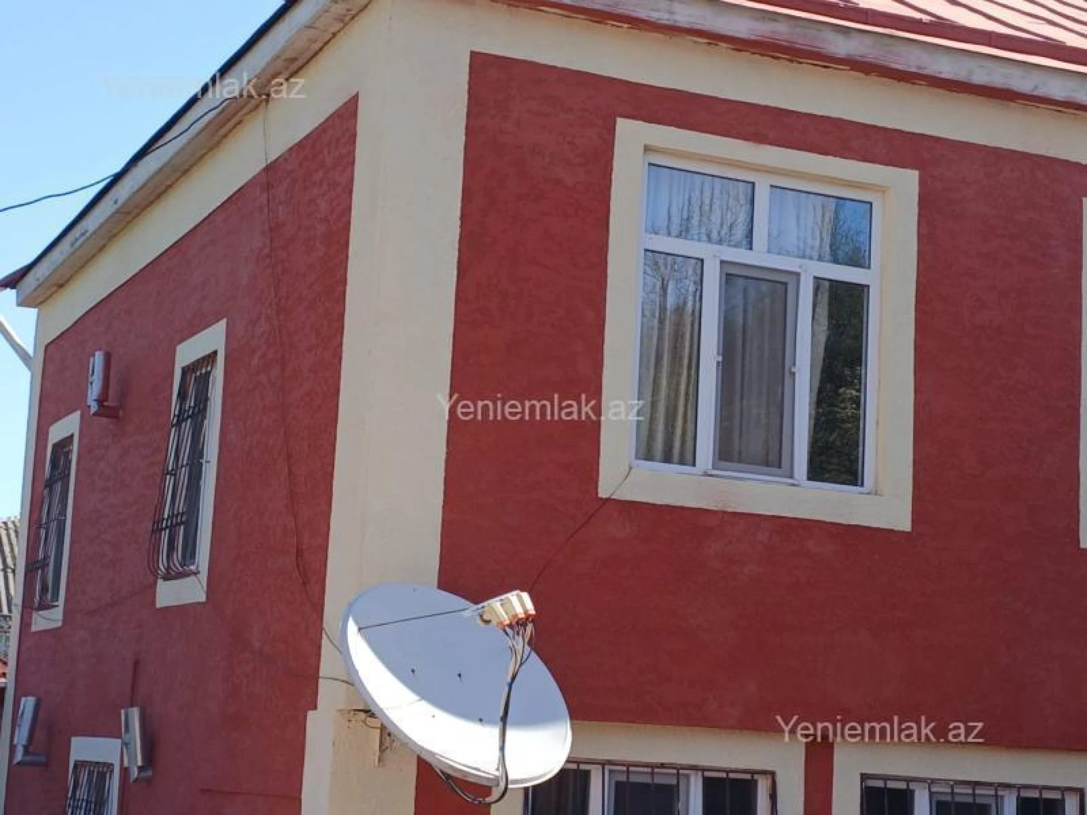 Satılır 5 otaqlı həyət evi 197 m²