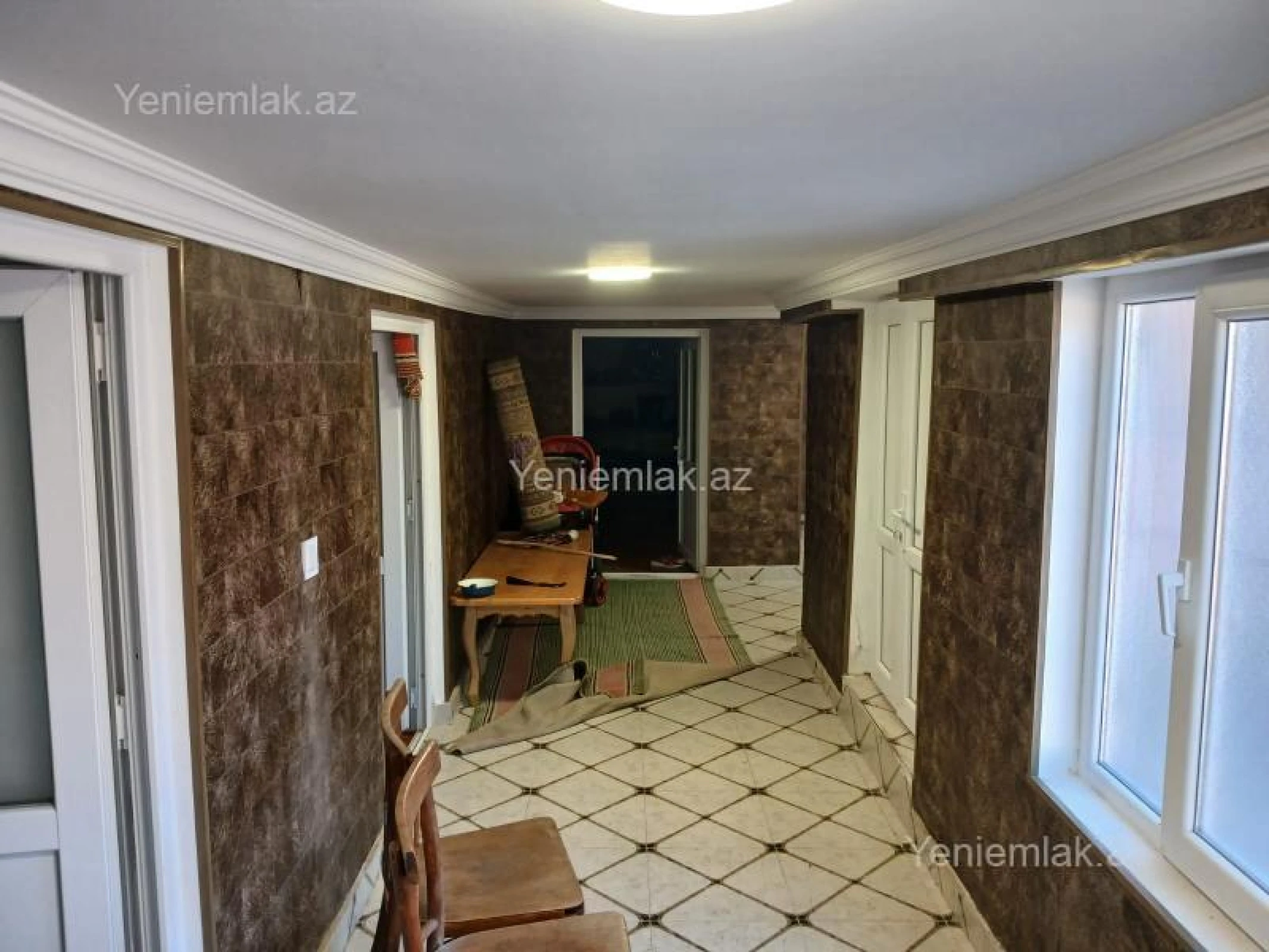 Satılır 5 otaqlı həyət evi 197 m²