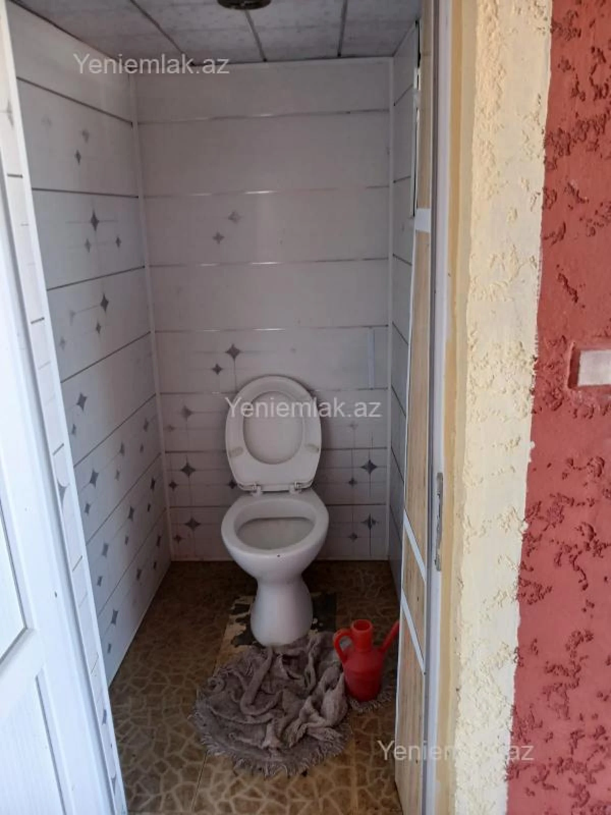 Satılır 5 otaqlı həyət evi 197 m²