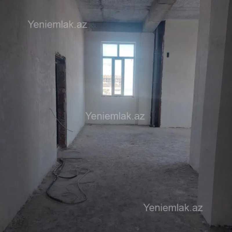 Satılır 3 otaqlı yeni tikili 82 m²