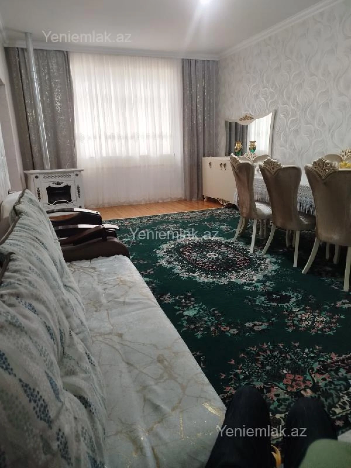 Satılır 5 otaqlı həyət evi 200 m²
