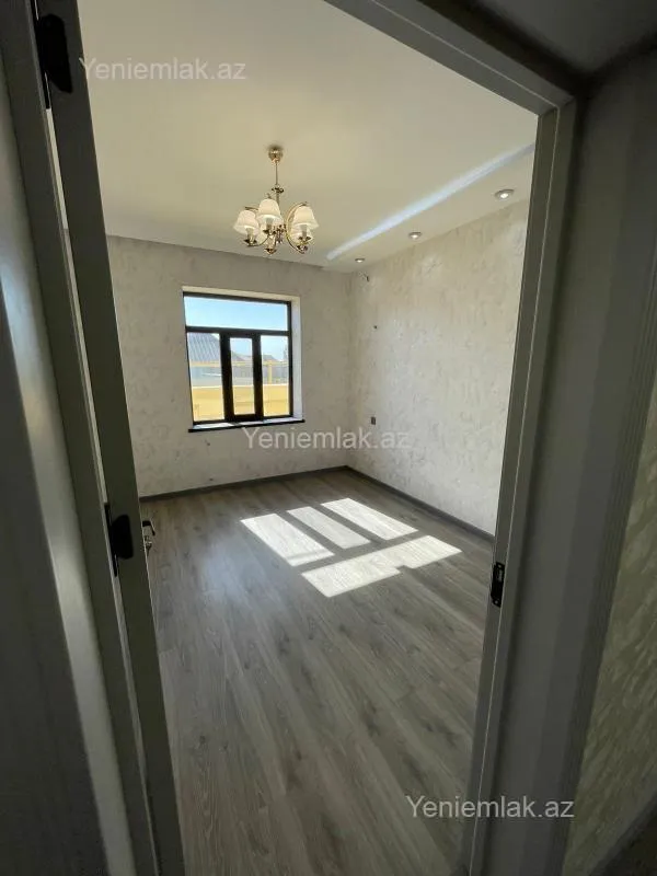 Satılır 5 otaqlı həyət evi 150 m²