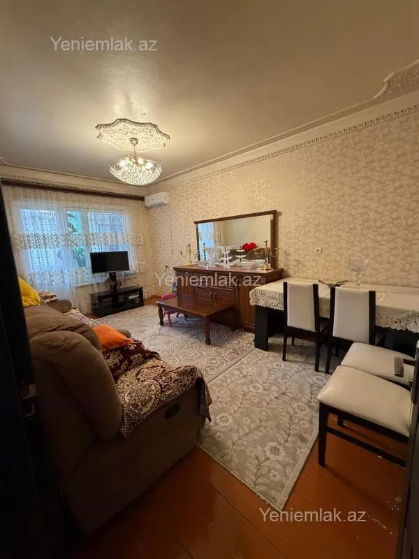 Satılır 3 otaqlı köhnə tikili 65 m²