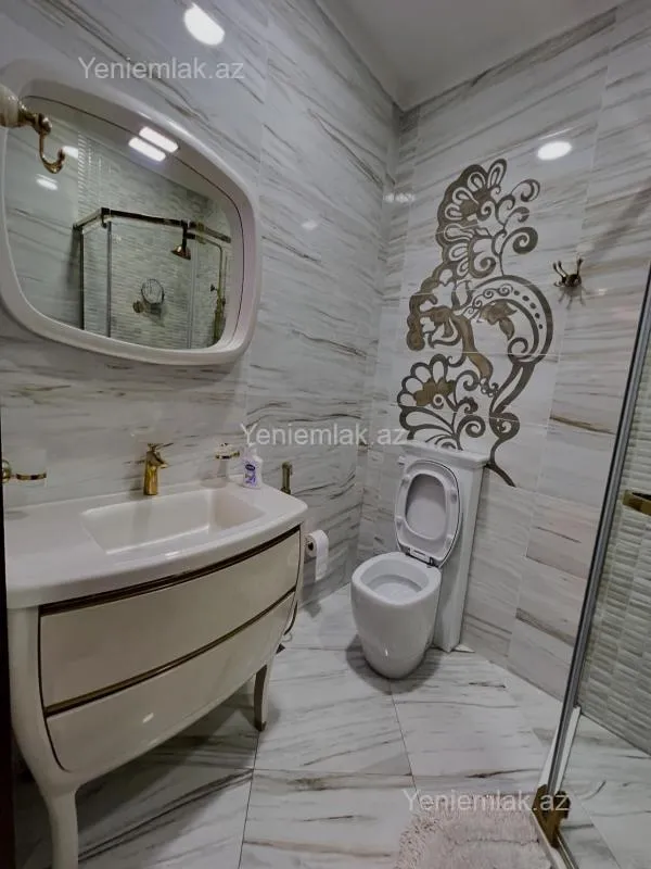 Satılır 4 otaqlı yeni tikili 191 m²