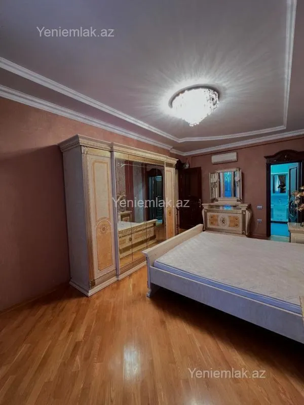 Satılır 4 otaqlı yeni tikili 191 m²