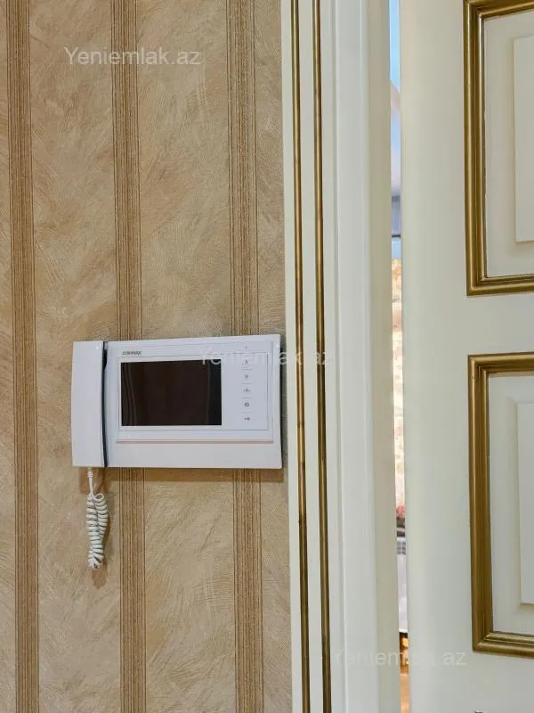 Satılır 3 otaqlı yeni tikili 140 m²