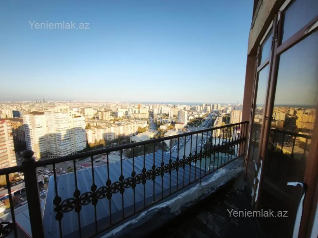 Satılır 3 otaqlı yeni tikili 190 m²