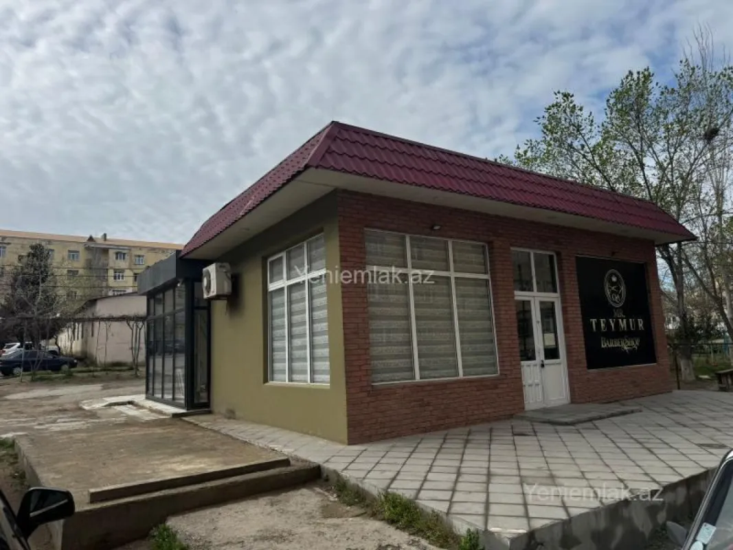 Satılır 1 otaqlı obyekt 70 m²