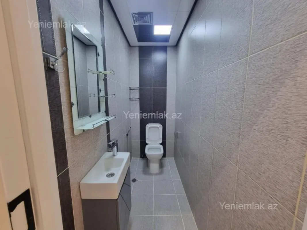 Satılır 3 otaqlı yeni tikili 121 m²