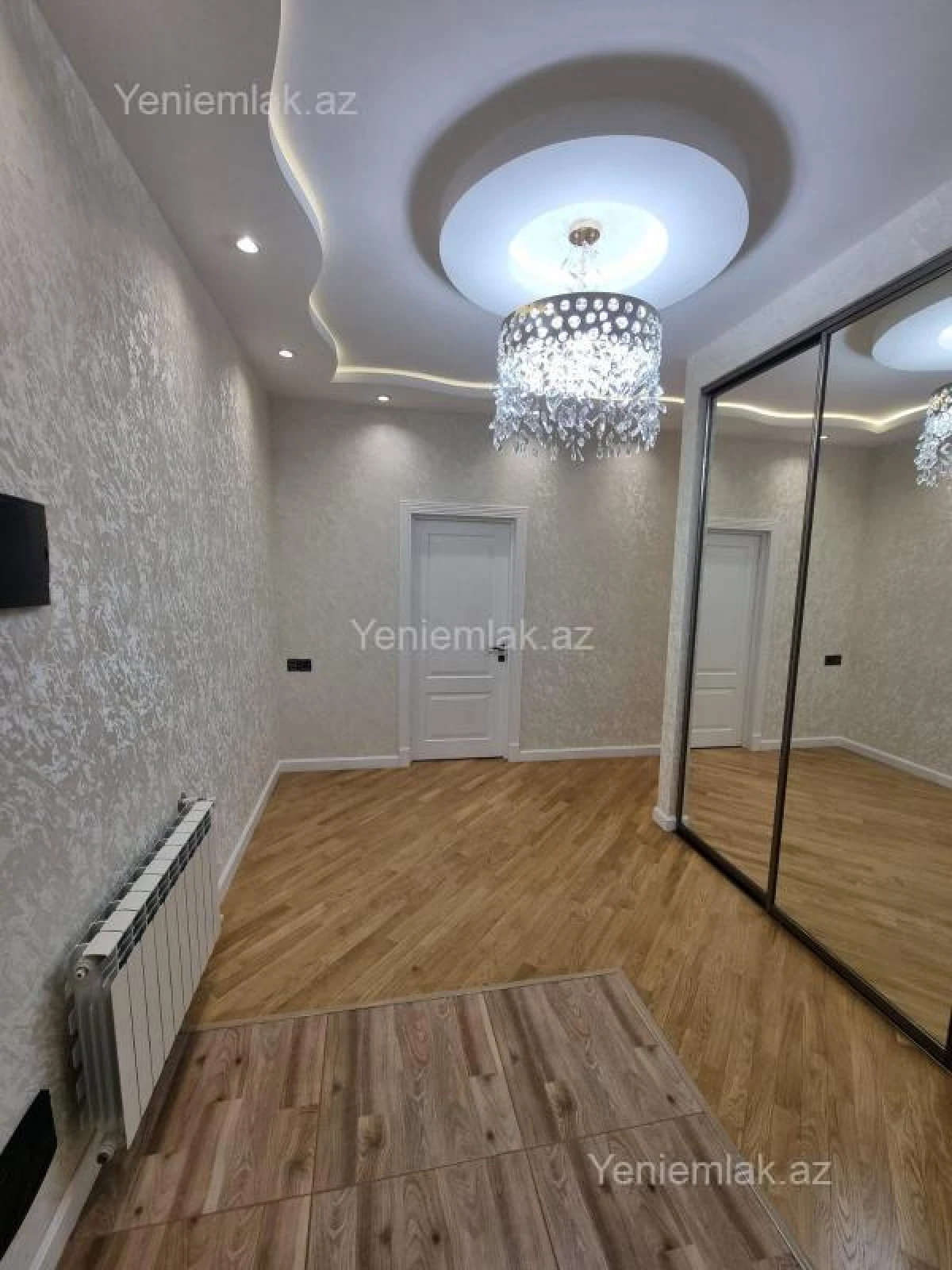 Satılır 3 otaqlı yeni tikili 121 m²