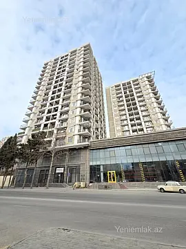 Satılır 4 otaqlı yeni tikili 181.2 m²