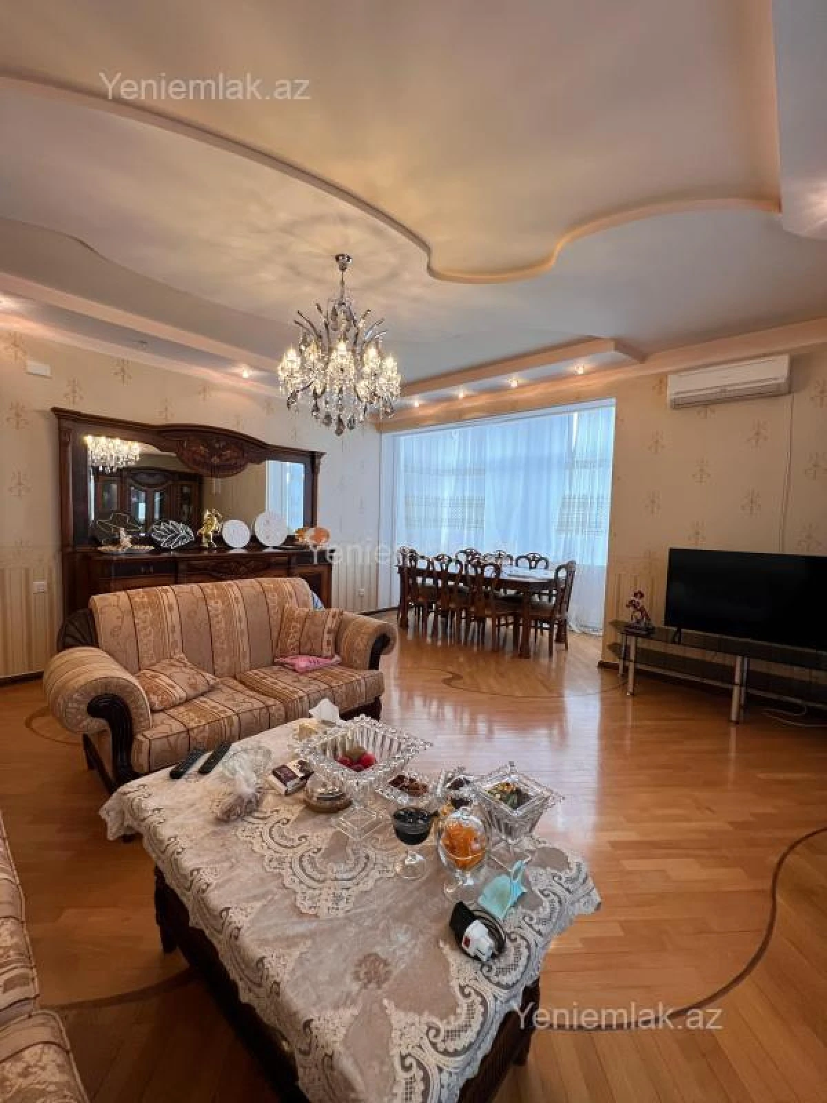 Satılır 4 otaqlı yeni tikili 185 m²
