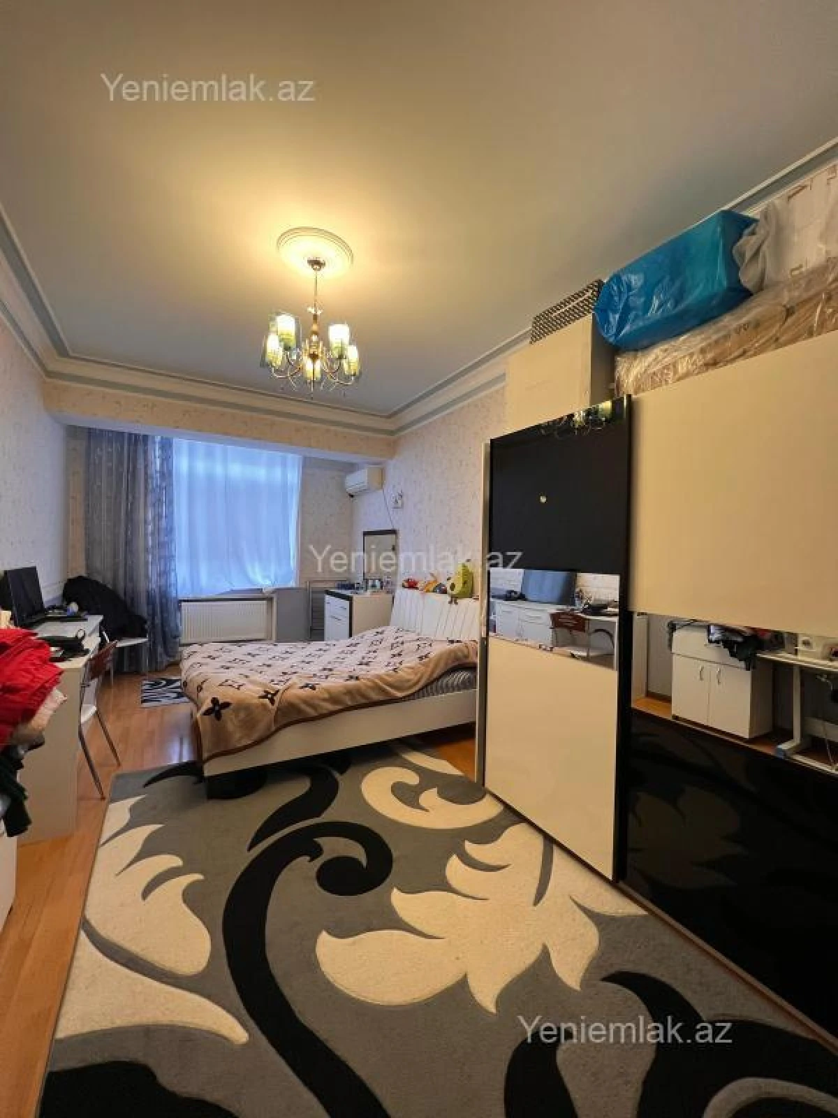 Satılır 4 otaqlı yeni tikili 185 m²