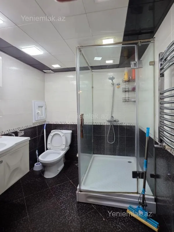 Satılır 3 otaqlı yeni tikili 83 m²