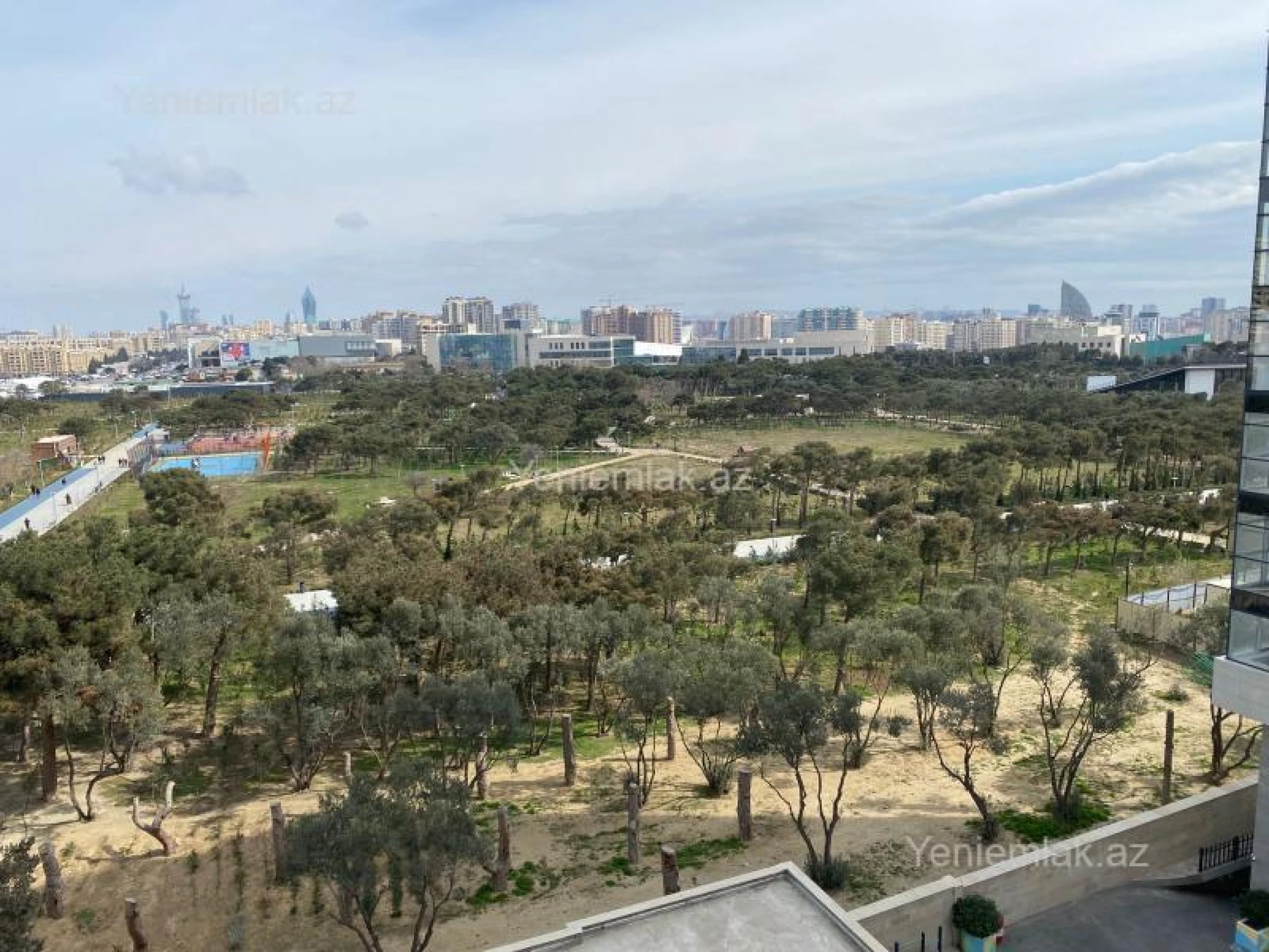 Satılır 4 otaqlı yeni tikili 150 m²