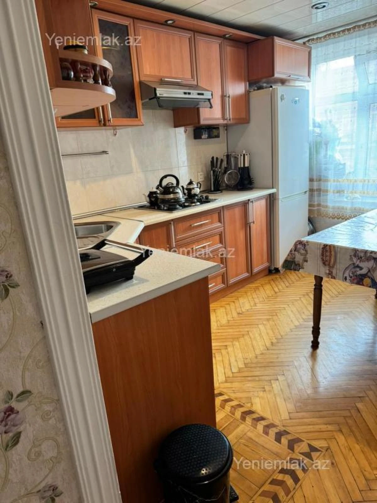 Satılır 2 otaqlı köhnə tikili 61 m²