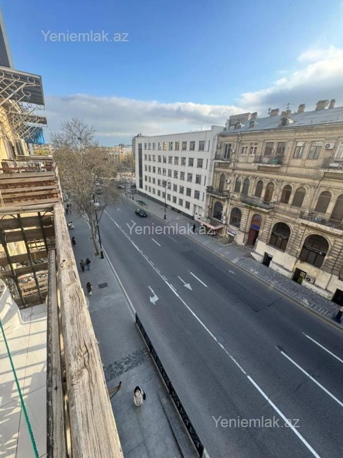 Satılır 2 otaqlı köhnə tikili 61 m²