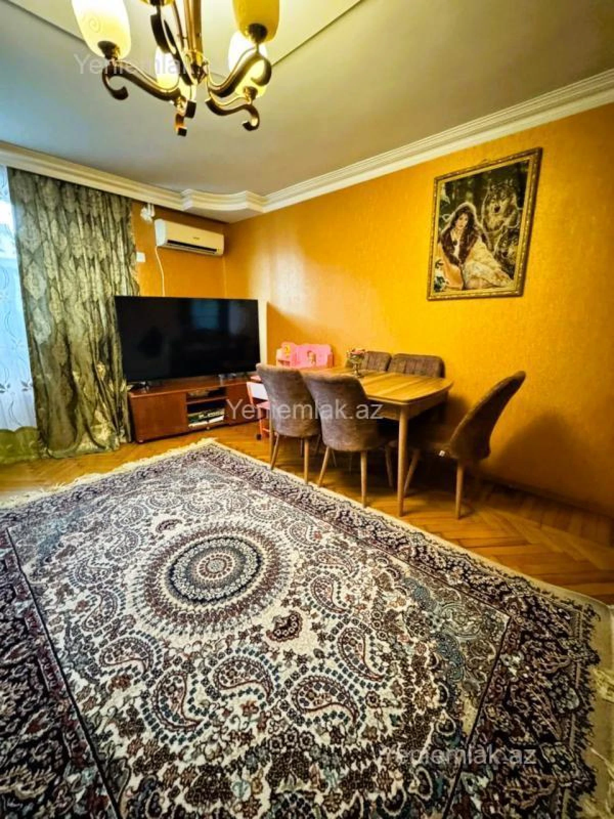 Satılır 2 otaqlı köhnə tikili 61 m²