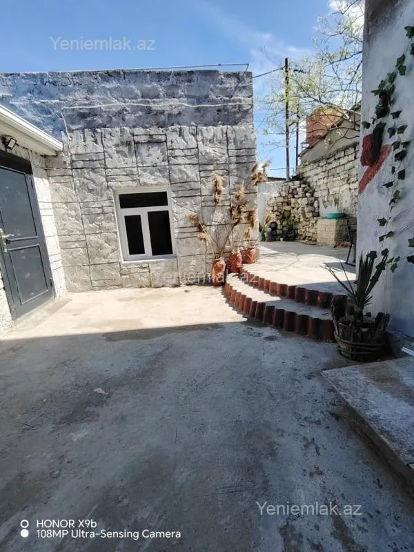 Satılır 2 otaqlı həyət evi 42 m²