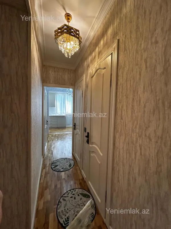 Satılır 3 otaqlı köhnə tikili 70 m²