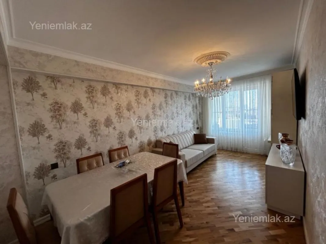 Satılır 3 otaqlı köhnə tikili 70 m²