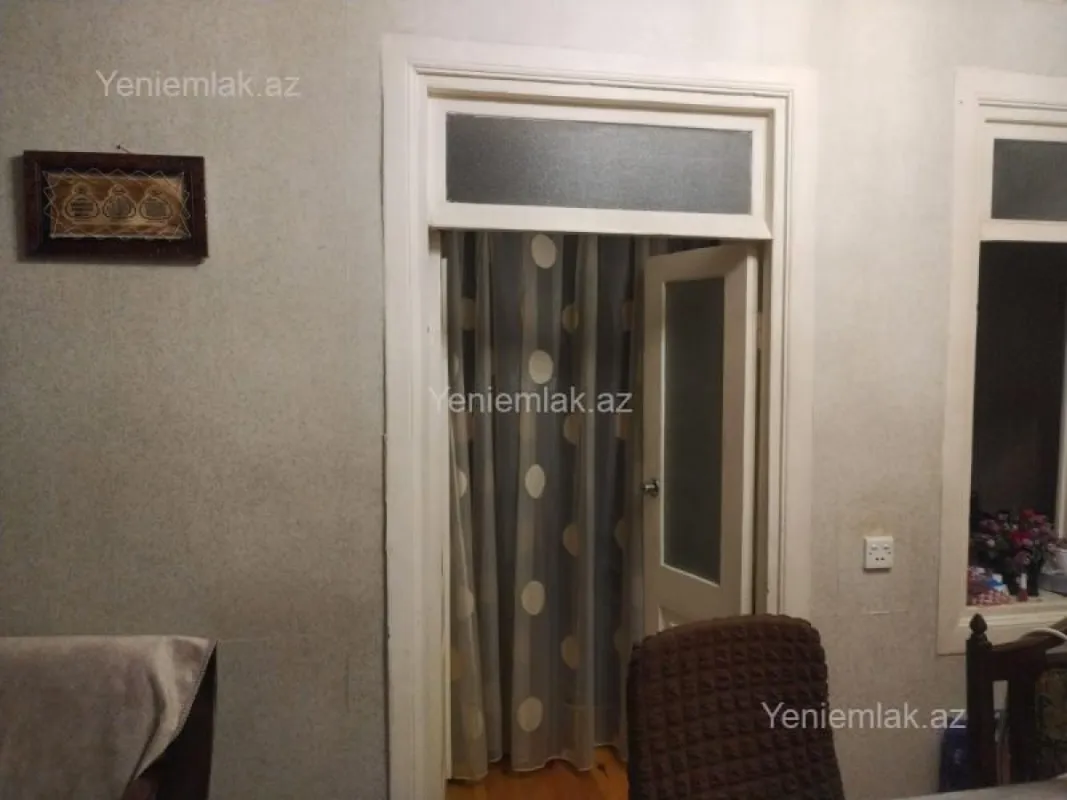 Satılır 5 otaqlı həyət evi 170 m²