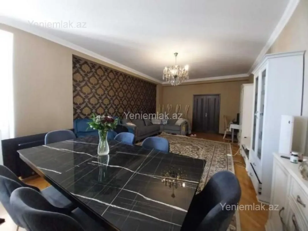 Satılır 3 otaqlı yeni tikili 147 m²