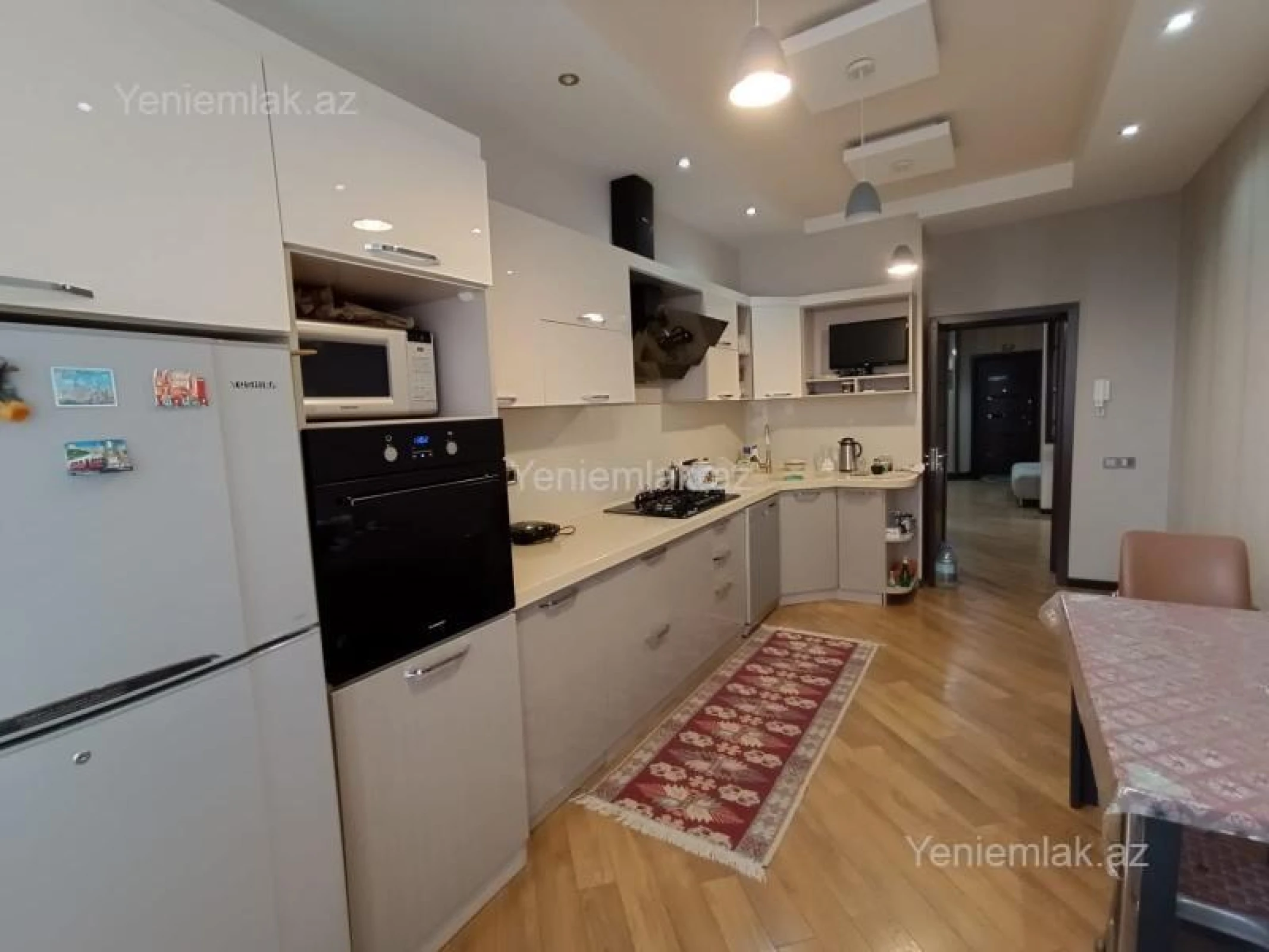 Satılır 4 otaqlı yeni tikili 147 m²