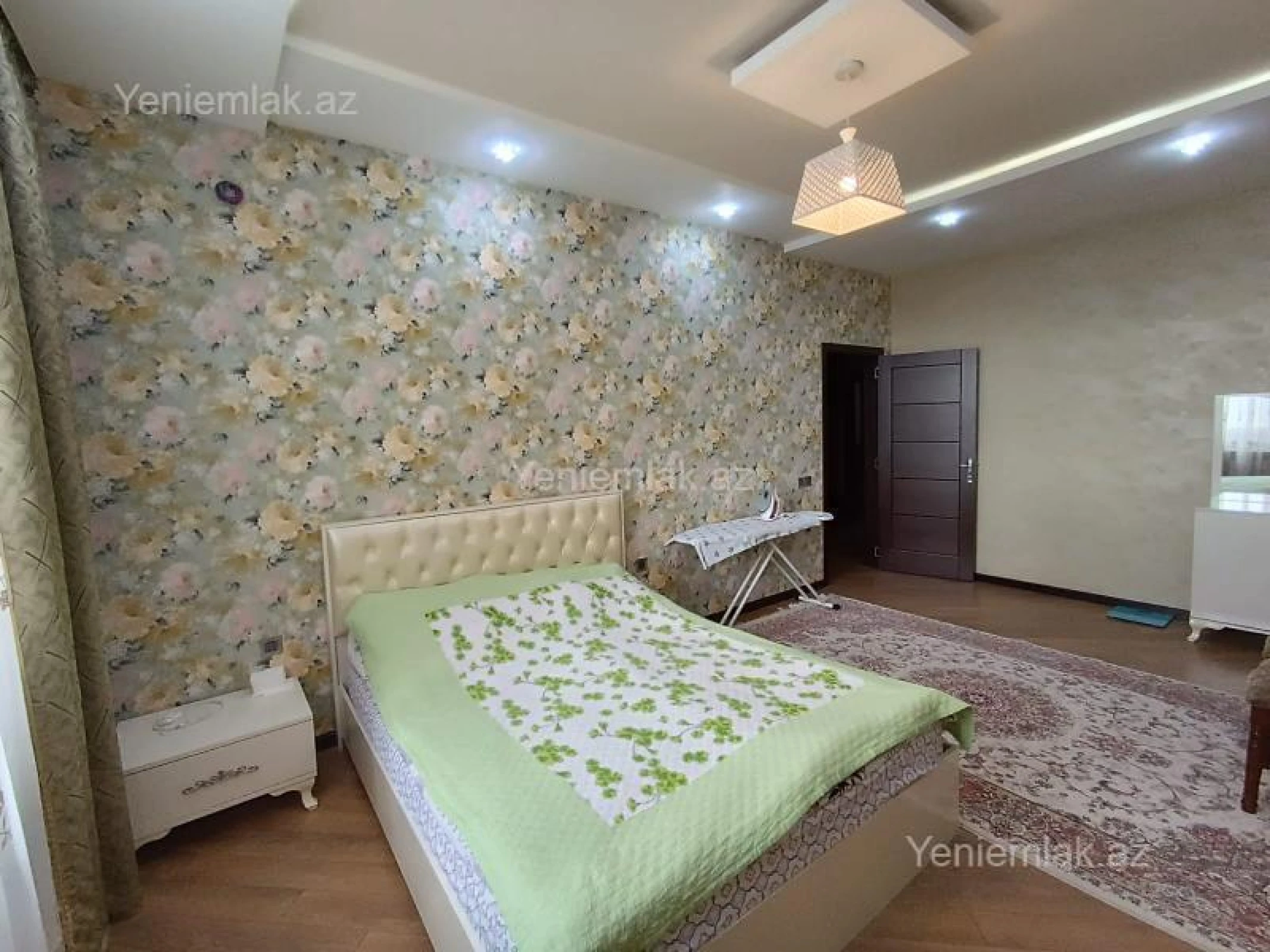 Satılır 4 otaqlı yeni tikili 147 m²