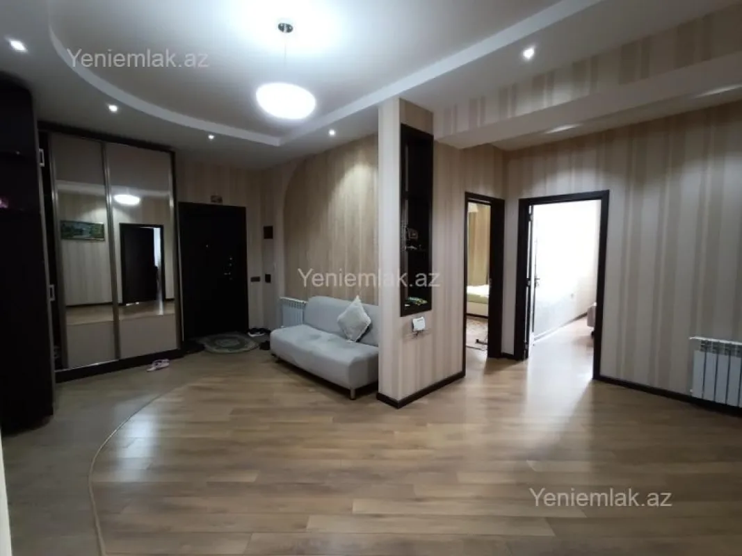 Satılır 4 otaqlı yeni tikili 147 m²