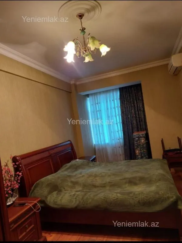 Satılır 2 otaqlı yeni tikili 85 m²