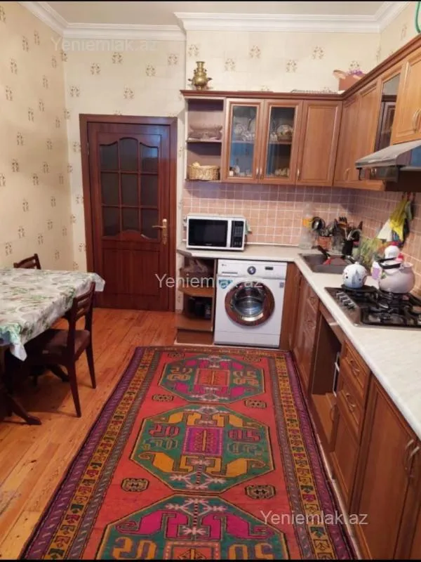 Satılır 2 otaqlı yeni tikili 85 m²