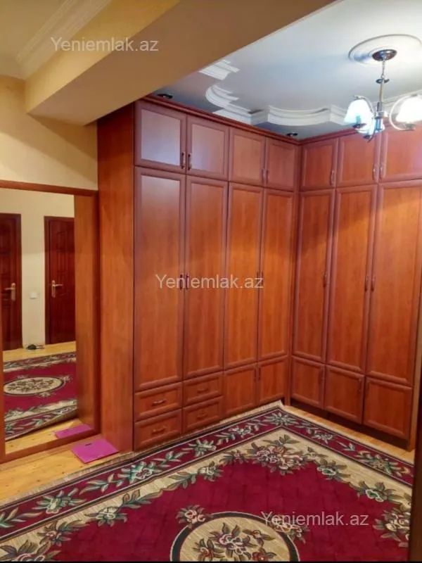 Satılır 2 otaqlı yeni tikili 85 m²