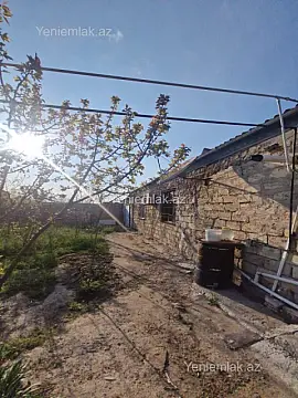 Satılır 3 otaqlı həyət evi 90 m²