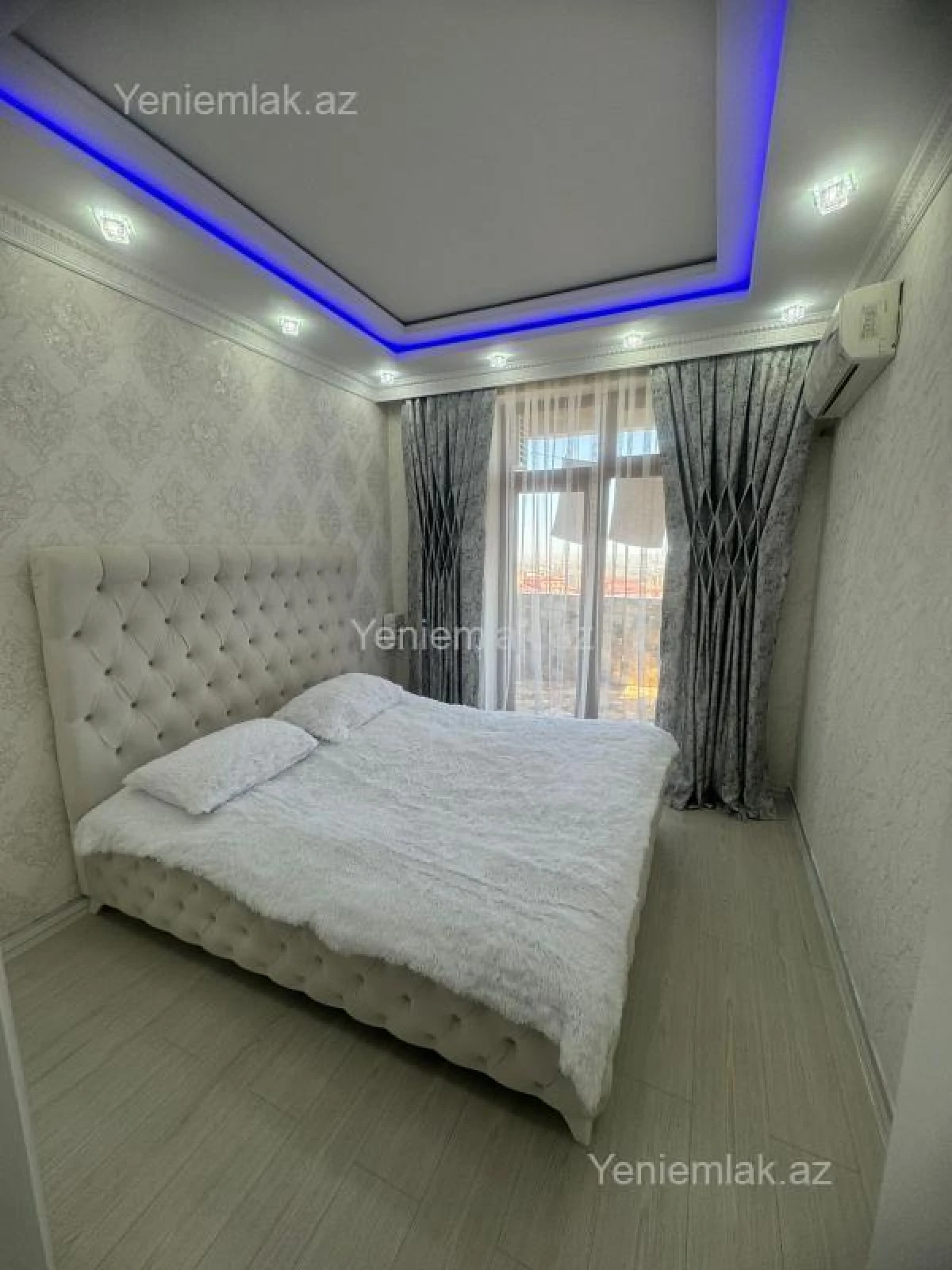 Satılır 3 otaqlı yeni tikili 125 m²