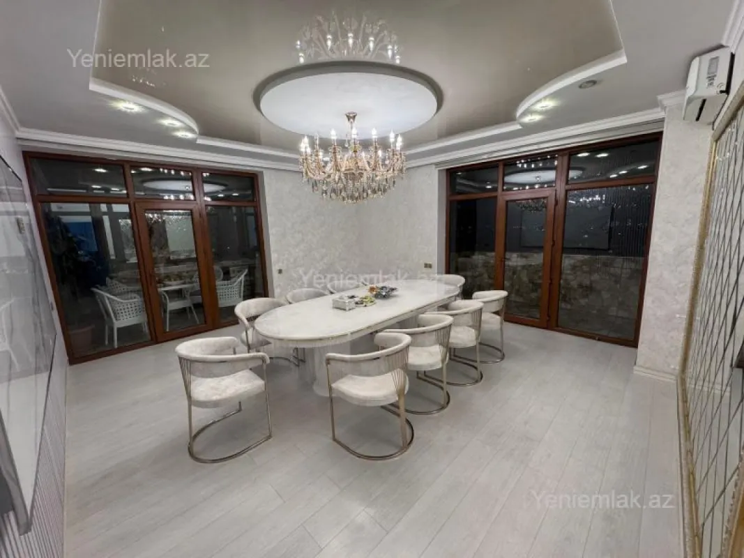Satılır 3 otaqlı yeni tikili 125 m²