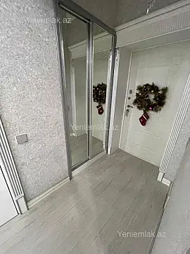 Satılır 3 otaqlı yeni tikili 125 m²