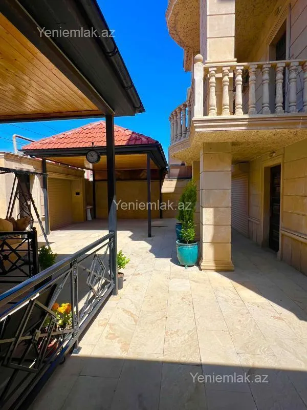 Satılır 6 otaqlı həyət evi 330 m²