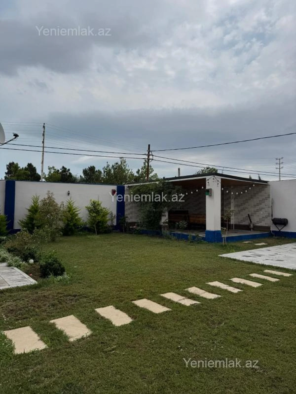 Satılır 5 otaqlı həyət evi 155 m²