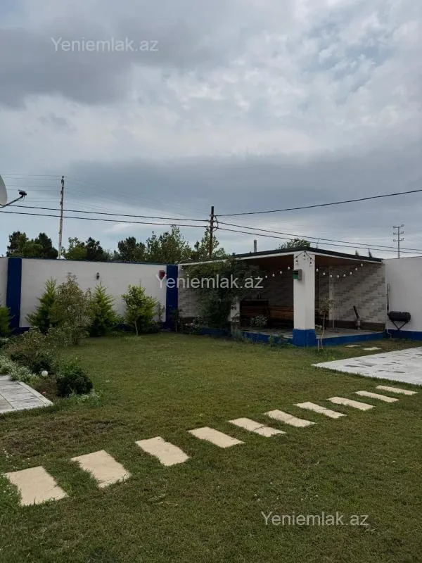 Satılır 5 otaqlı həyət evi 155 m²