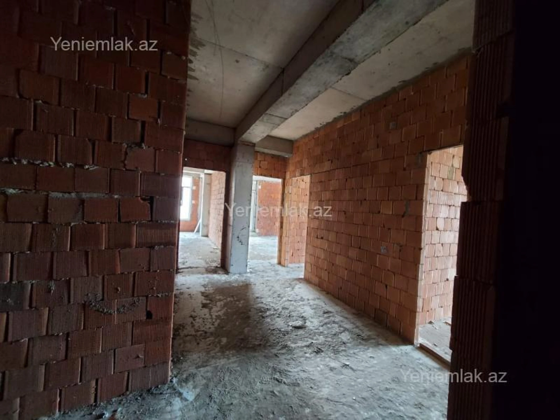 Satılır 2 otaqlı yeni tikili 102 m²