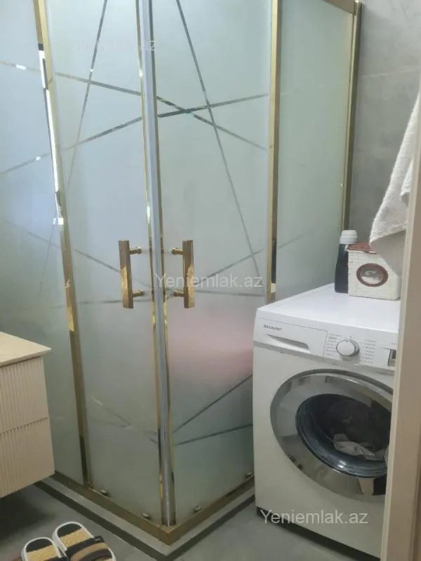 Satılır 3 otaqlı köhnə tikili 75 m²