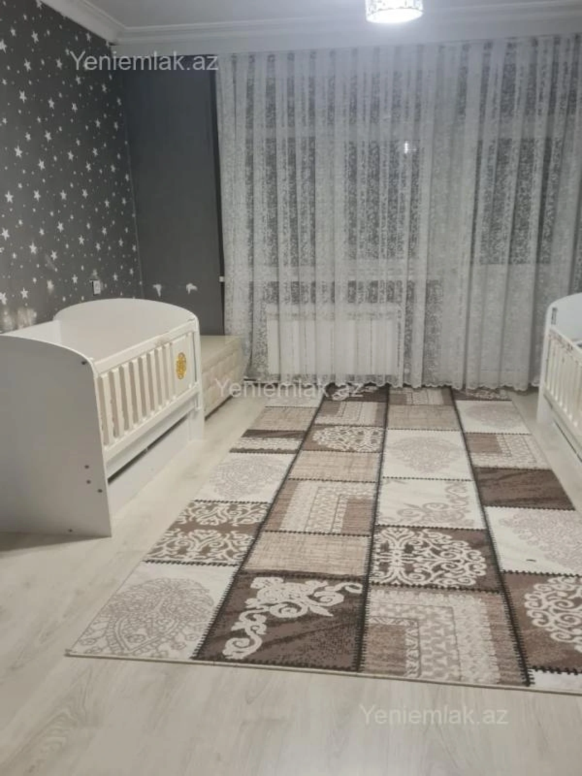 Satılır 3 otaqlı köhnə tikili 75 m²