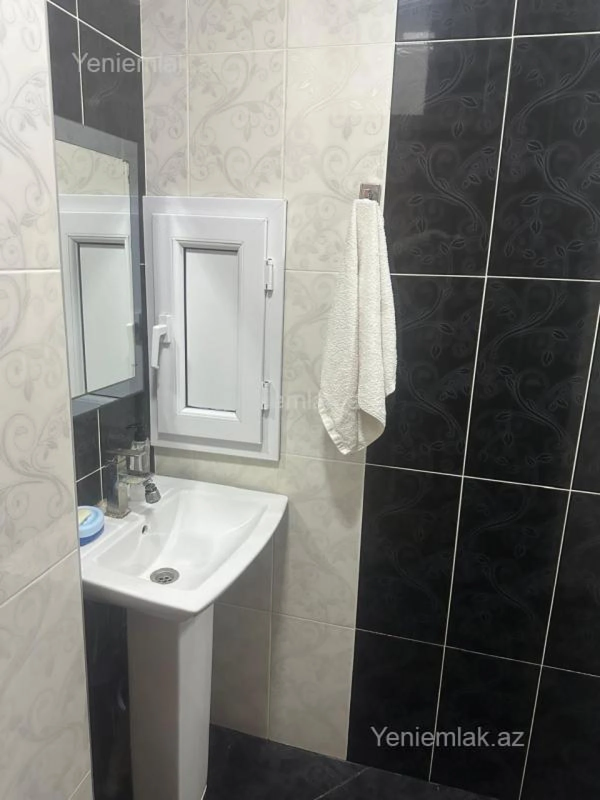 Satılır 2 otaqlı yeni tikili 86 m²