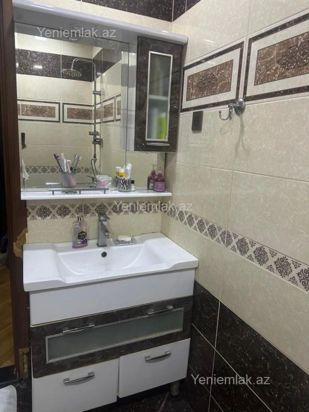 Satılır 2 otaqlı yeni tikili 86 m²