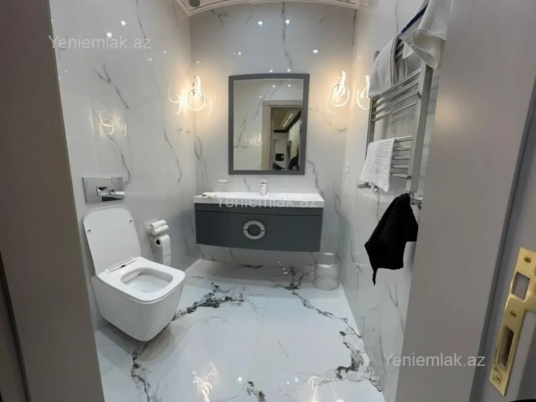 Satılır 3 otaqlı yeni tikili 140 m²