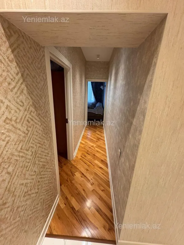Satılır 4 otaqlı yeni tikili 135 m²
