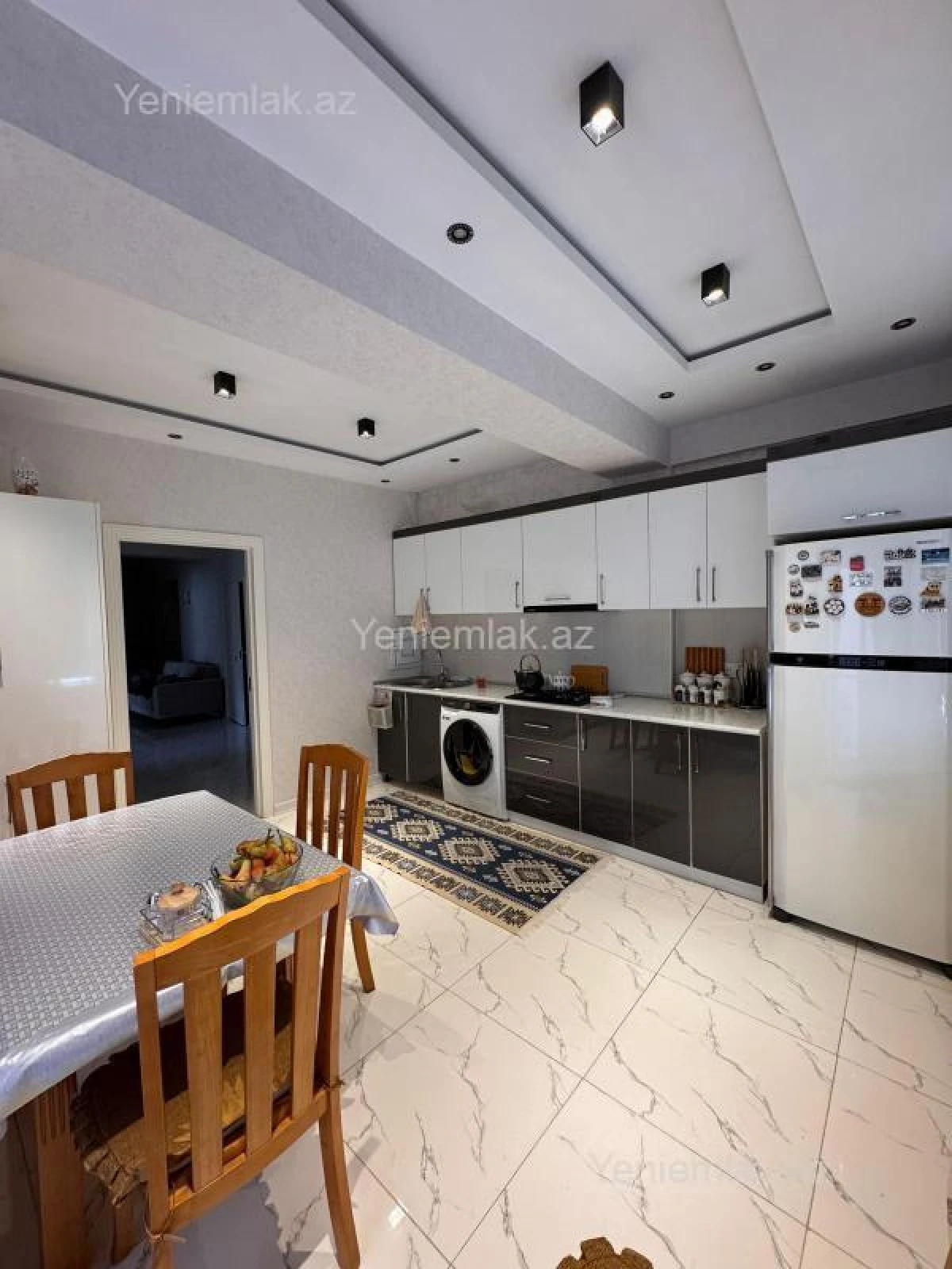 Satılır 4 otaqlı yeni tikili 135 m²