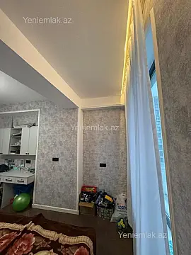 Satılır 4 otaqlı yeni tikili 100 m²