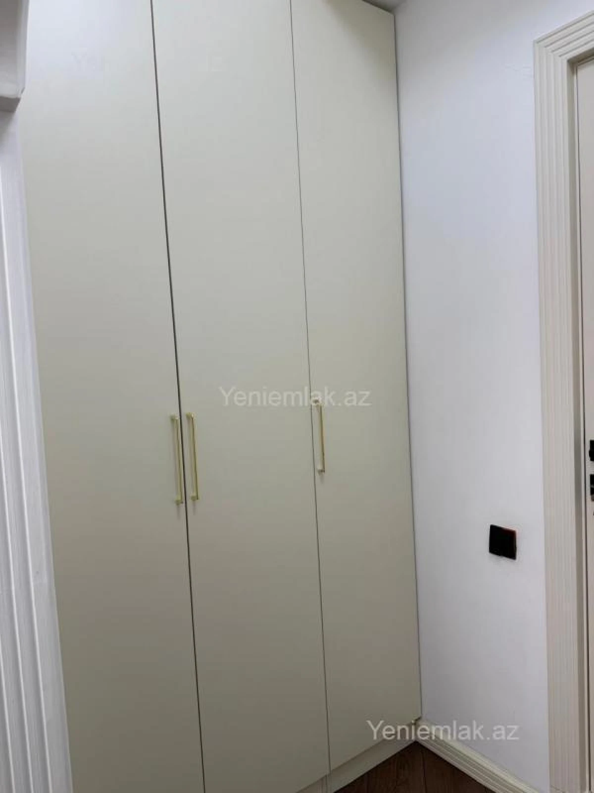 Satılır 4 otaqlı yeni tikili 100 m²